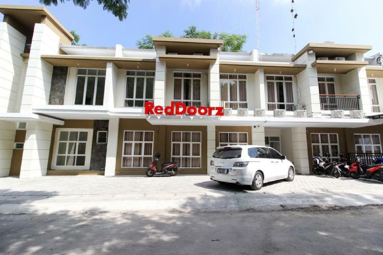 Reddoorz Near Jogja City Mall 3 Sleman  Eksteriør billede
